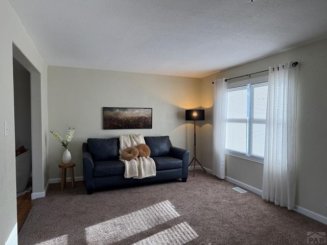 2519 6th Ave, Pueblo, CO 81003