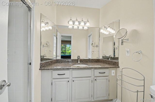 16569 Congress Drive, Clinton Charter Township, MI 48038
