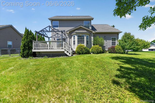 5324 Sequoia Court, Burton, MI 48439