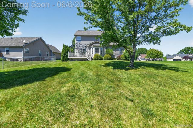 5324 Sequoia Court, Burton, MI 48439