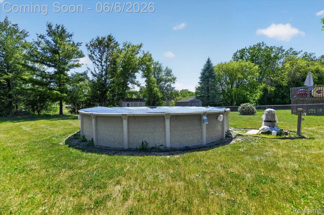 5324 Sequoia Court, Burton, MI 48439