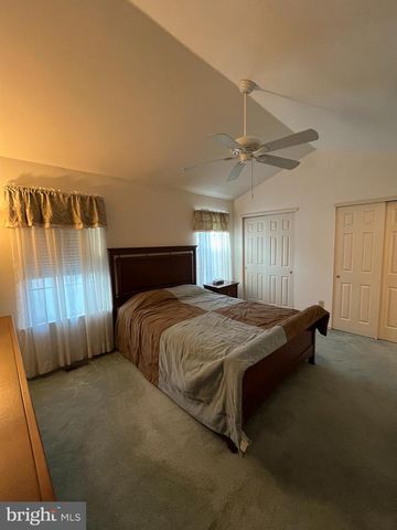 9103 BLUE HERON CT, Palmyra, NJ 08065