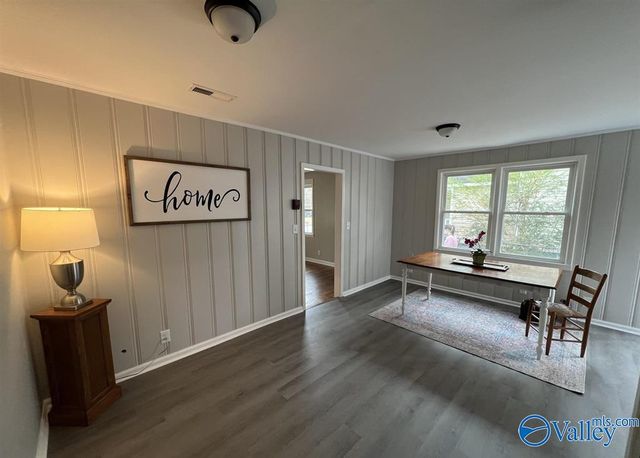 401 12th Avenue, Decatur, AL 35601