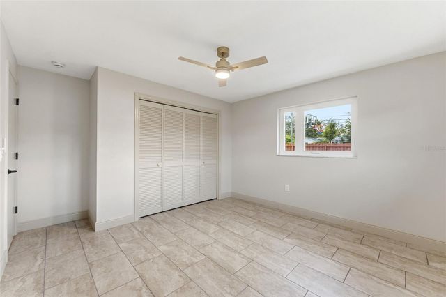 10711 FRANCIS LN, Largo, FL 33774