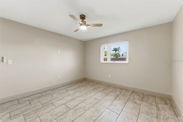 10711 FRANCIS LN, Largo, FL 33774