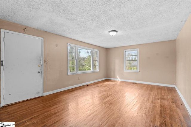 213 Caulder Circle, Spartanburg, SC 29306