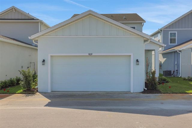 130 BRAGG LANE, Lakewood Ranch, FL 34240