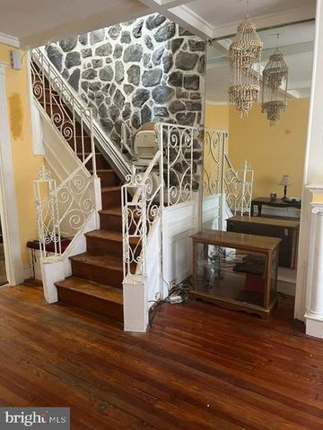 5726 LARCHWOOD AVE, Philadelphia, PA 19143