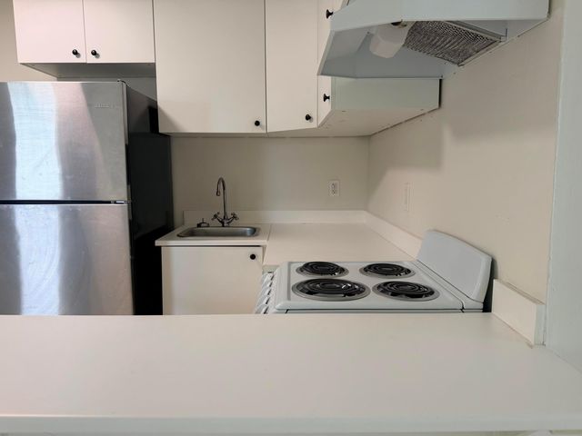 5174 NE 6th Avenue 526, Oakland Park, FL 33334
