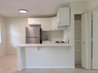 5174 NE 6th Avenue 526, Oakland Park, FL 33334