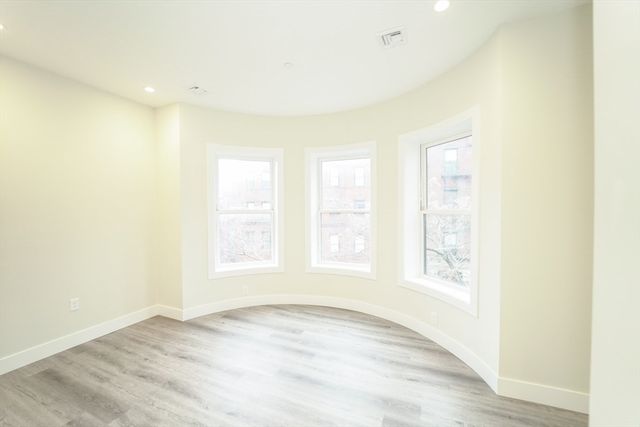 424 Marlborough Street 2, Boston, MA 02116