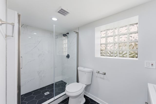 12238 S YALE Avenue, Chicago, IL 60628
