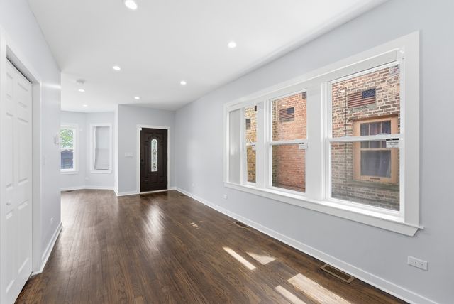 12238 S YALE Avenue, Chicago, IL 60628