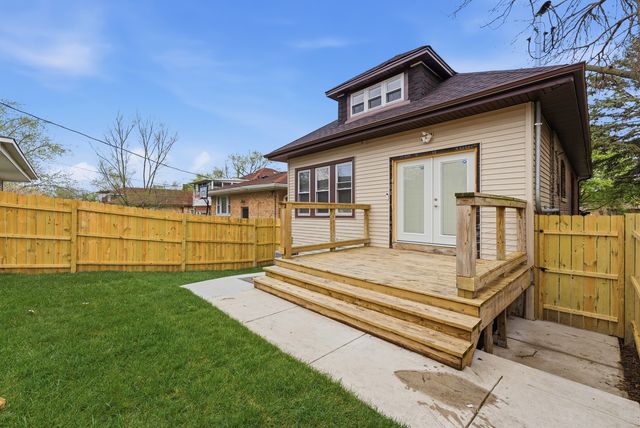 12238 S YALE Avenue, Chicago, IL 60628