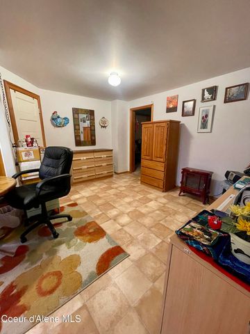 125 Sunset View St, St. Maries, ID 83861