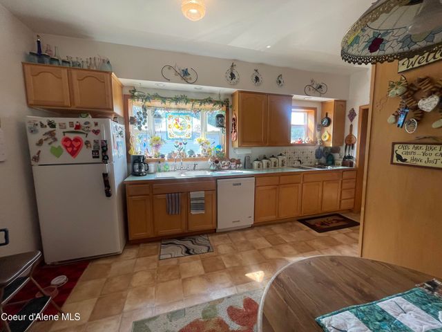 125 Sunset View St, St. Maries, ID 83861