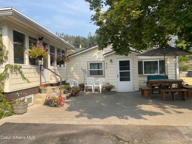 125 Sunset View St, St. Maries, ID 83861