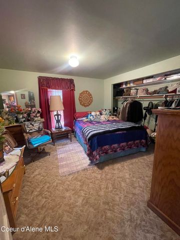 125 Sunset View St, St. Maries, ID 83861