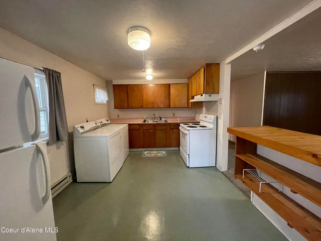 125 Sunset View St, St. Maries, ID 83861