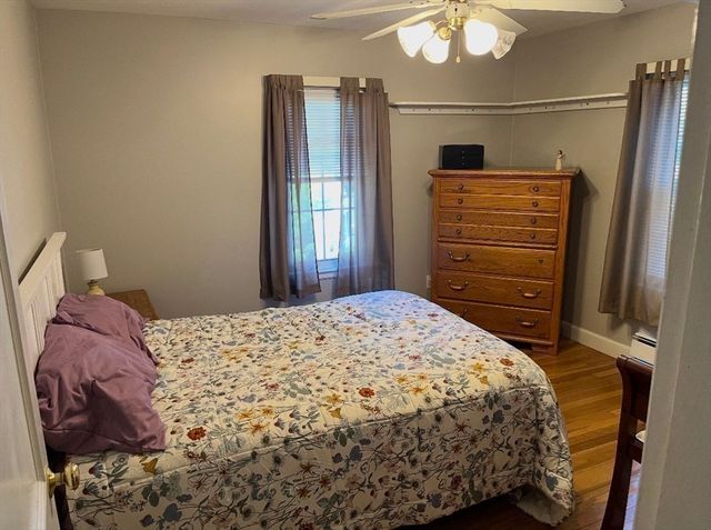 16 Mount View Ave, Auburn, MA 01501