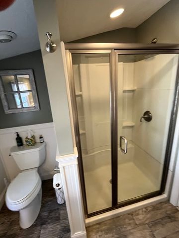 16 Mount View Ave, Auburn, MA 01501