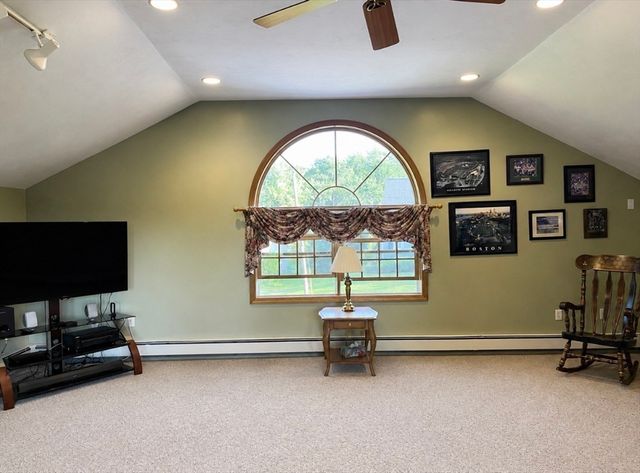 16 Mount View Ave, Auburn, MA 01501