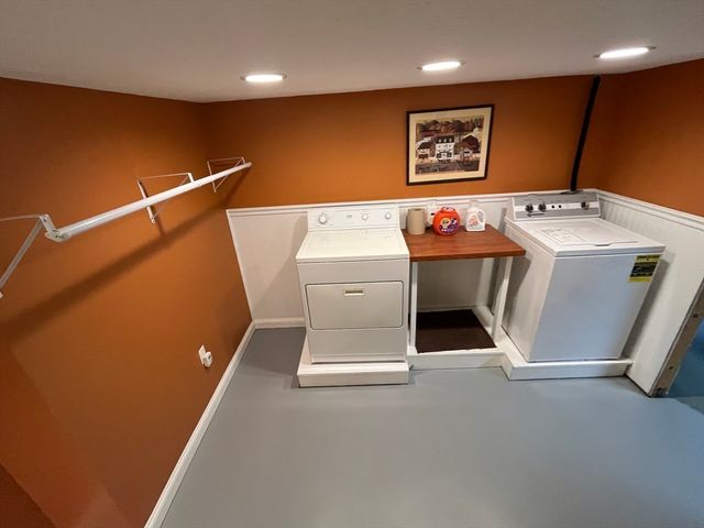 16 Mount View Ave, Auburn, MA 01501