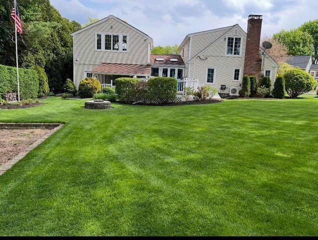 16 Mount View Ave, Auburn, MA 01501