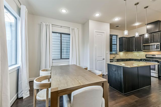 9409 Blalock Tree Court, Houston, TX 77080