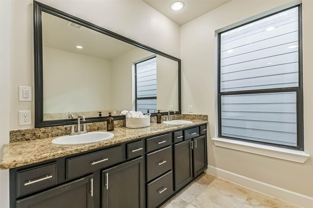 9409 Blalock Tree Court, Houston, TX 77080