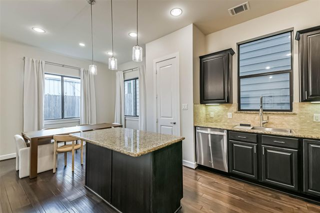 9409 Blalock Tree Court, Houston, TX 77080