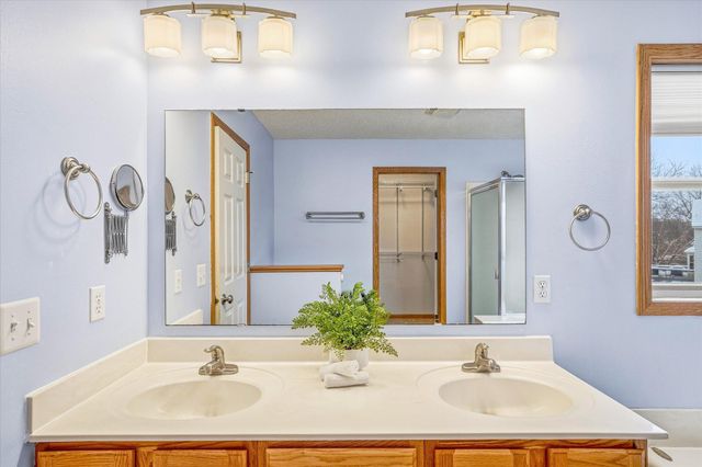 18053 90th Place N, Maple Grove, MN 55311