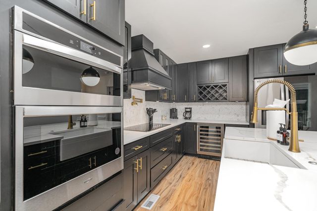 8823 Dartmoor Place, Mint Hill, NC 28227
