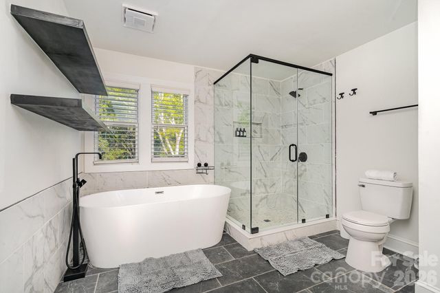 8823 Dartmoor Place, Mint Hill, NC 28227