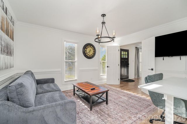 8823 Dartmoor Place, Mint Hill, NC 28227