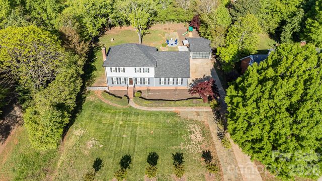 8823 Dartmoor Place, Mint Hill, NC 28227