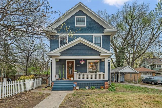 1634 Rhode Island Street, Lawrence, KS 66044