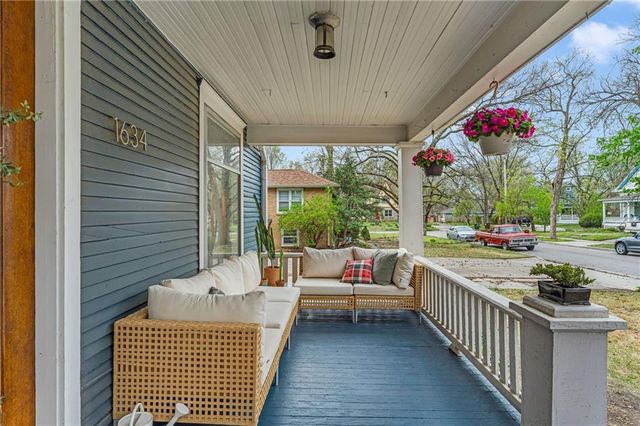 1634 Rhode Island Street, Lawrence, KS 66044