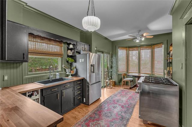 1634 Rhode Island Street, Lawrence, KS 66044