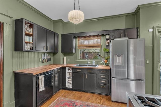 1634 Rhode Island Street, Lawrence, KS 66044