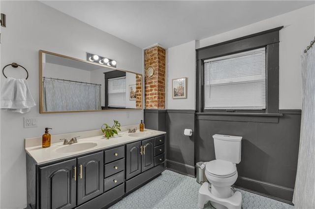 1634 Rhode Island Street, Lawrence, KS 66044