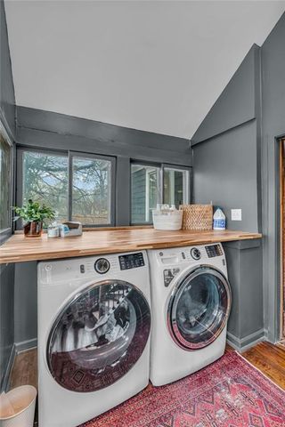 1634 Rhode Island Street, Lawrence, KS 66044