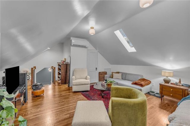 1634 Rhode Island Street, Lawrence, KS 66044