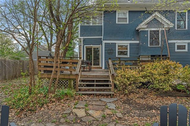 1634 Rhode Island Street, Lawrence, KS 66044