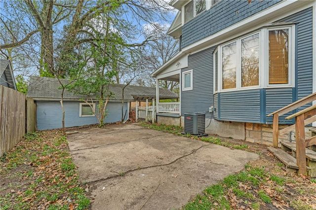 1634 Rhode Island Street, Lawrence, KS 66044