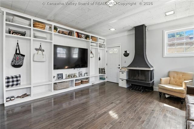 3821 Staunton Avenue Se, Charleston, WV 25304