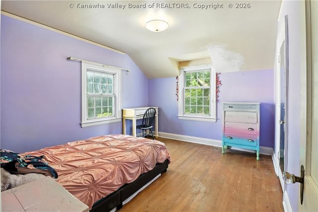 3821 Staunton Avenue Se, Charleston, WV 25304