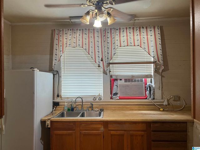 420 WEST STREET, Talladega, AL 35160