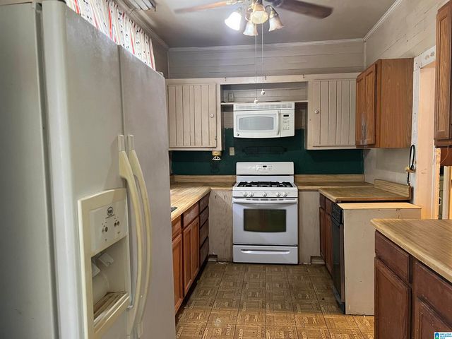 420 WEST STREET, Talladega, AL 35160