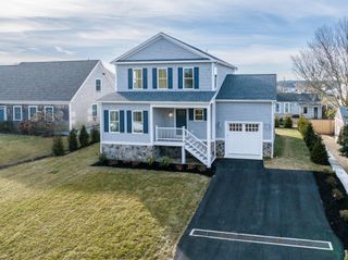 29 Parkers Neck Road, South Yarmouth, MA 02664